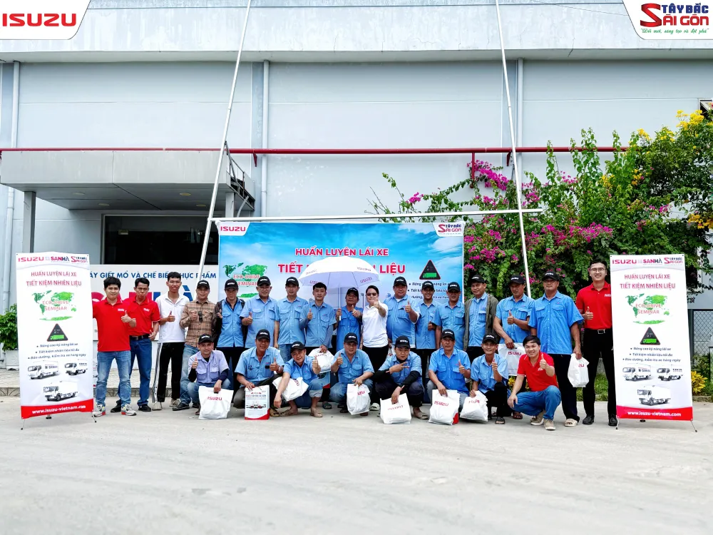 Huấn luyện lái xe tiết kiệm nhiên liệu tại Công ty TNHH San Hà